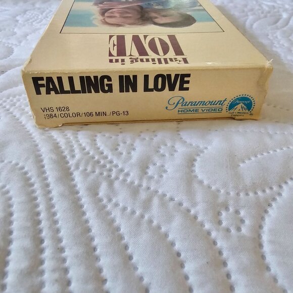 Falling In Love 1984 VHS Robert De Niro & Meryl Streep 106 Min PG-13, Vintage - Picture 7 of 10
